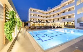 Nicolas Grand Suites 4*